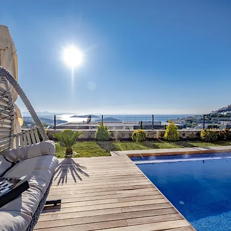 Nerea Villa *